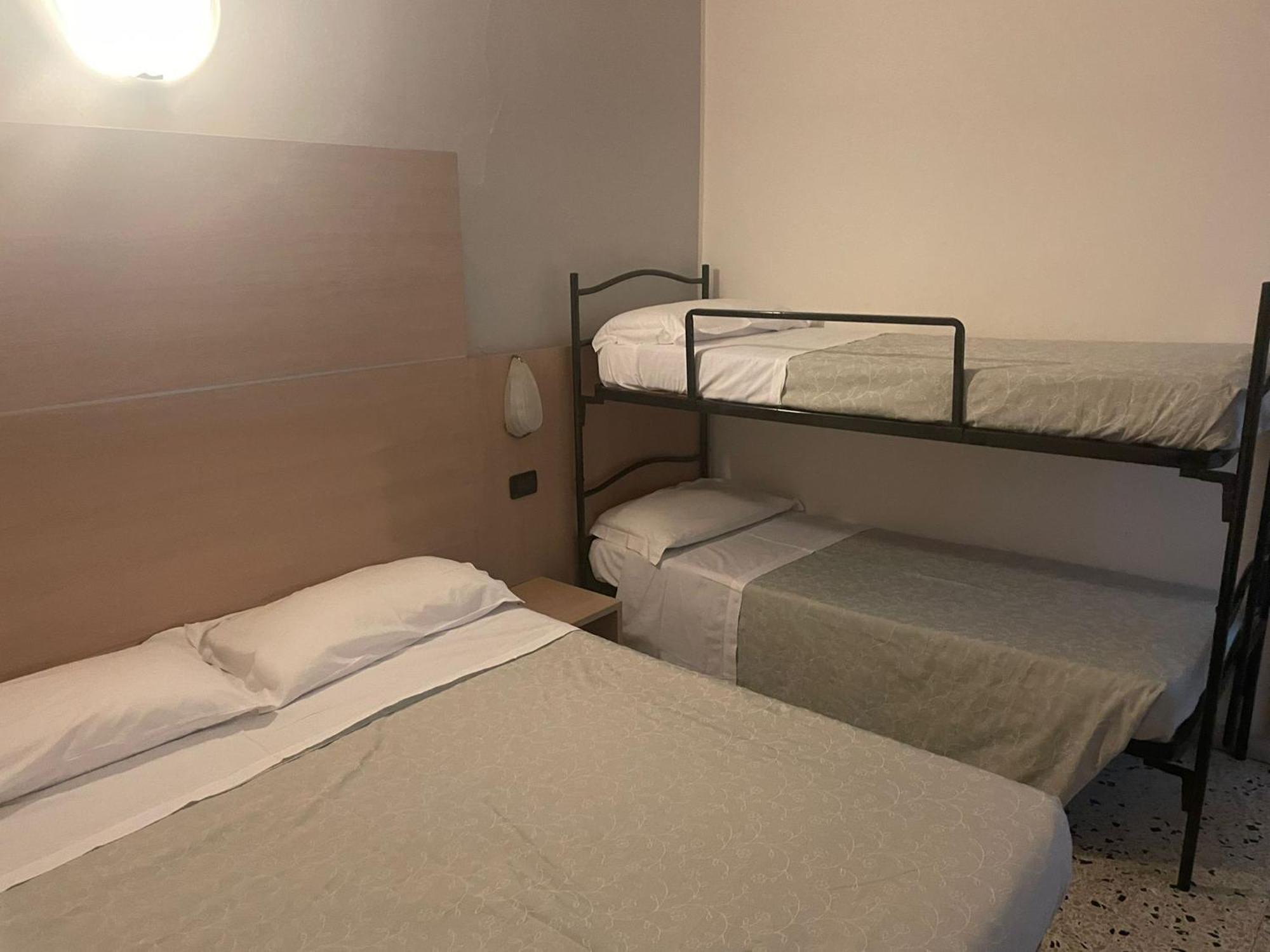 Hotel Veliero 里米尼 外观 照片